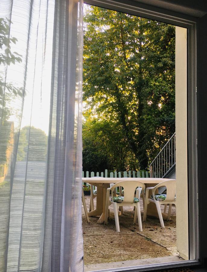 Les Perdrix Apartamento Charleville-Mézières Exterior foto